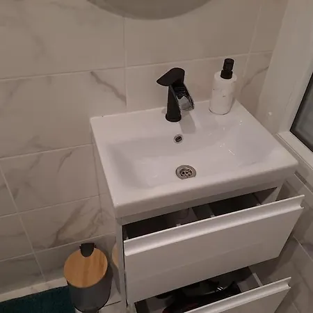 דירה T2 Tom Krist. / Circuit 24h / Oasis /antares *