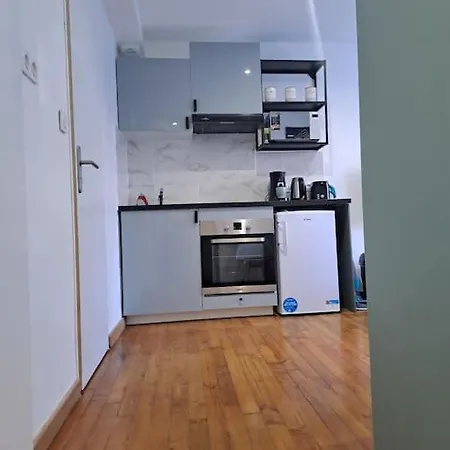 דירה T2 Tom Krist. / Circuit 24h / Oasis /antares