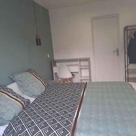 Apartament T2 Tom Krist. / Circuit 24h / Oasis /antares *