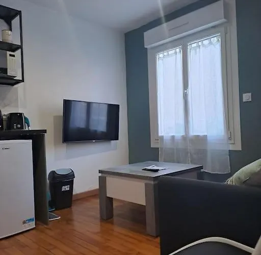 Apartman T2 Tom Krist. / Circuit 24h / Oasis /antares